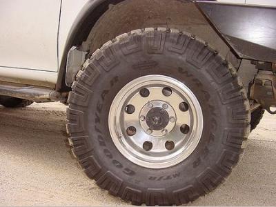 goodyear wrangler mt/r